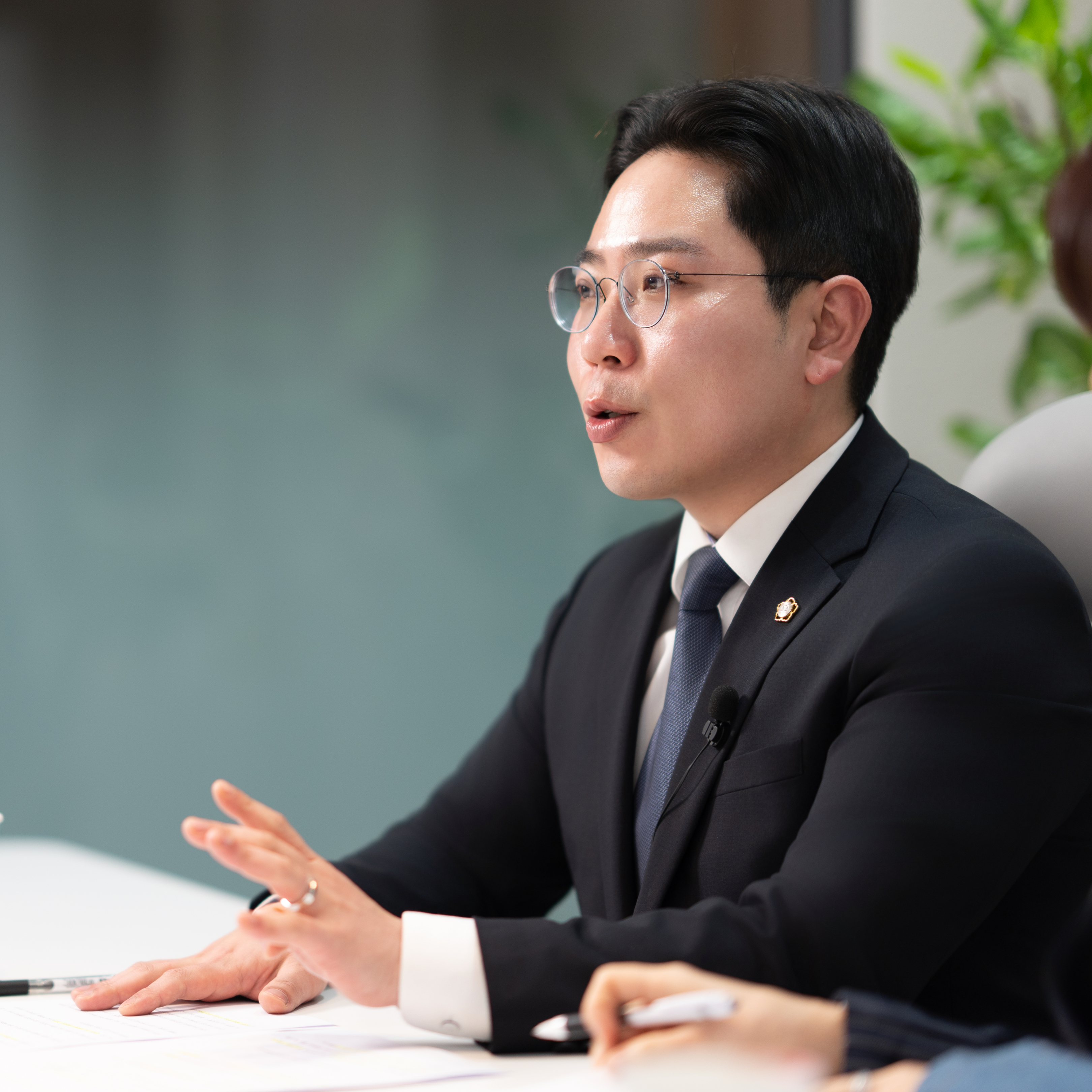 한동국 변호사 추가 프로필 사진 1